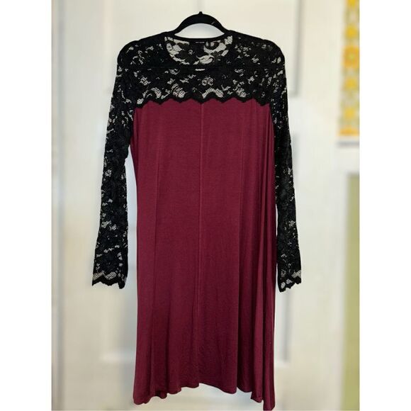 Karen Kane Women’s Large Lace Sleeve Trapeze Swing Dress • High Lo Hem Boat Neck - Picture 2 of 16